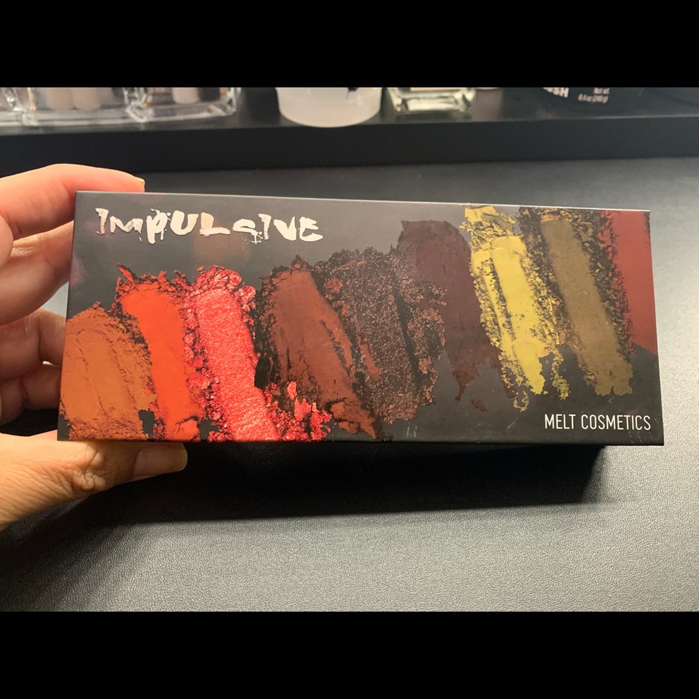 Melt impulse eyeshadow palette